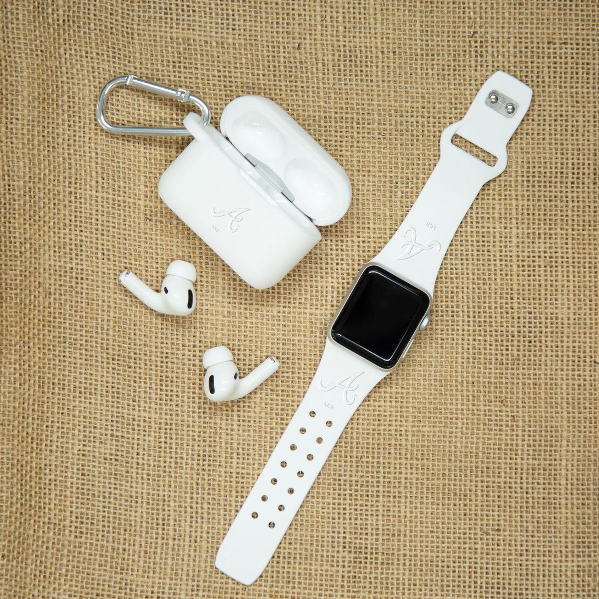 Game Time Atlanta Braves Engraved Apple Combo Pro Package