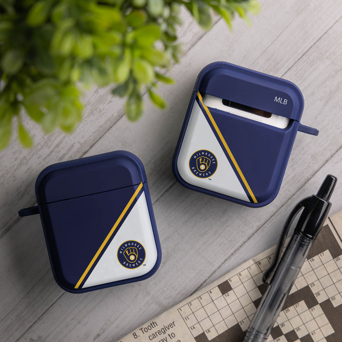 Milwaukee Brewers HDX Champion Series Apple AirPods Gen 1 &amp; 2 Case Cover