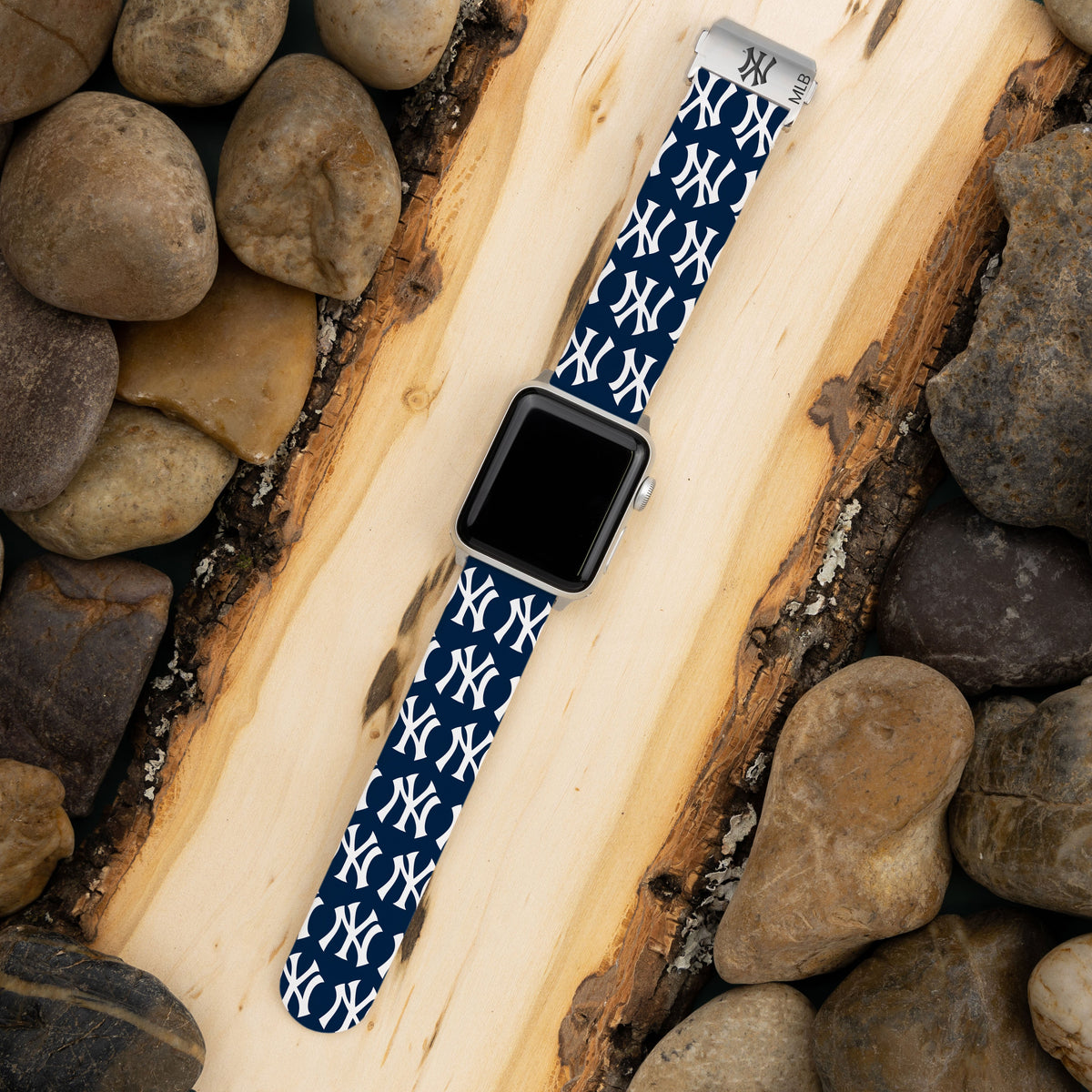 Game Time New York Yankees Signature Series Apple Watch Band With Engraved Buckle