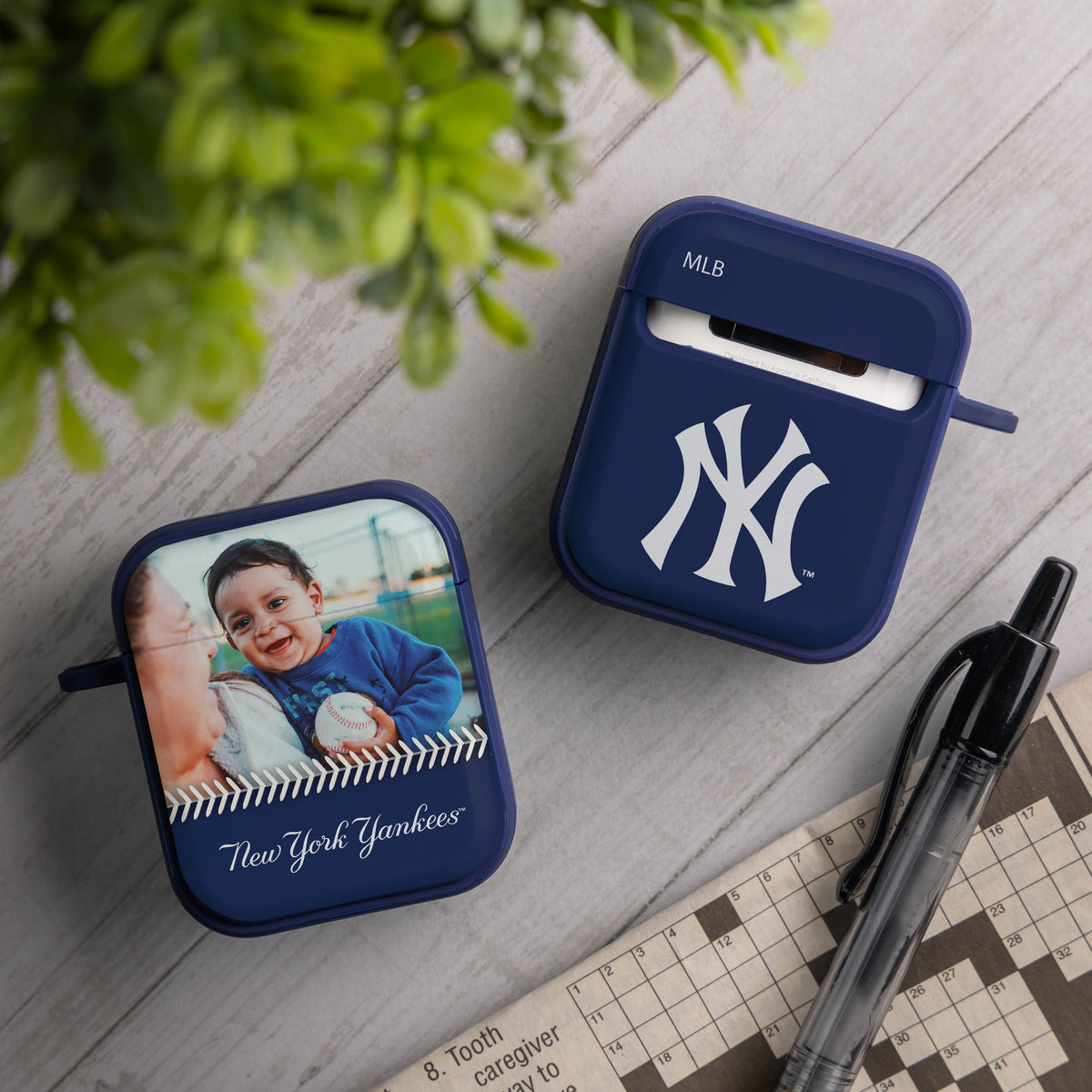 New York Yankees Custom Photo HDX Apple AirPods Gen 1 &amp; 2 Case Cover