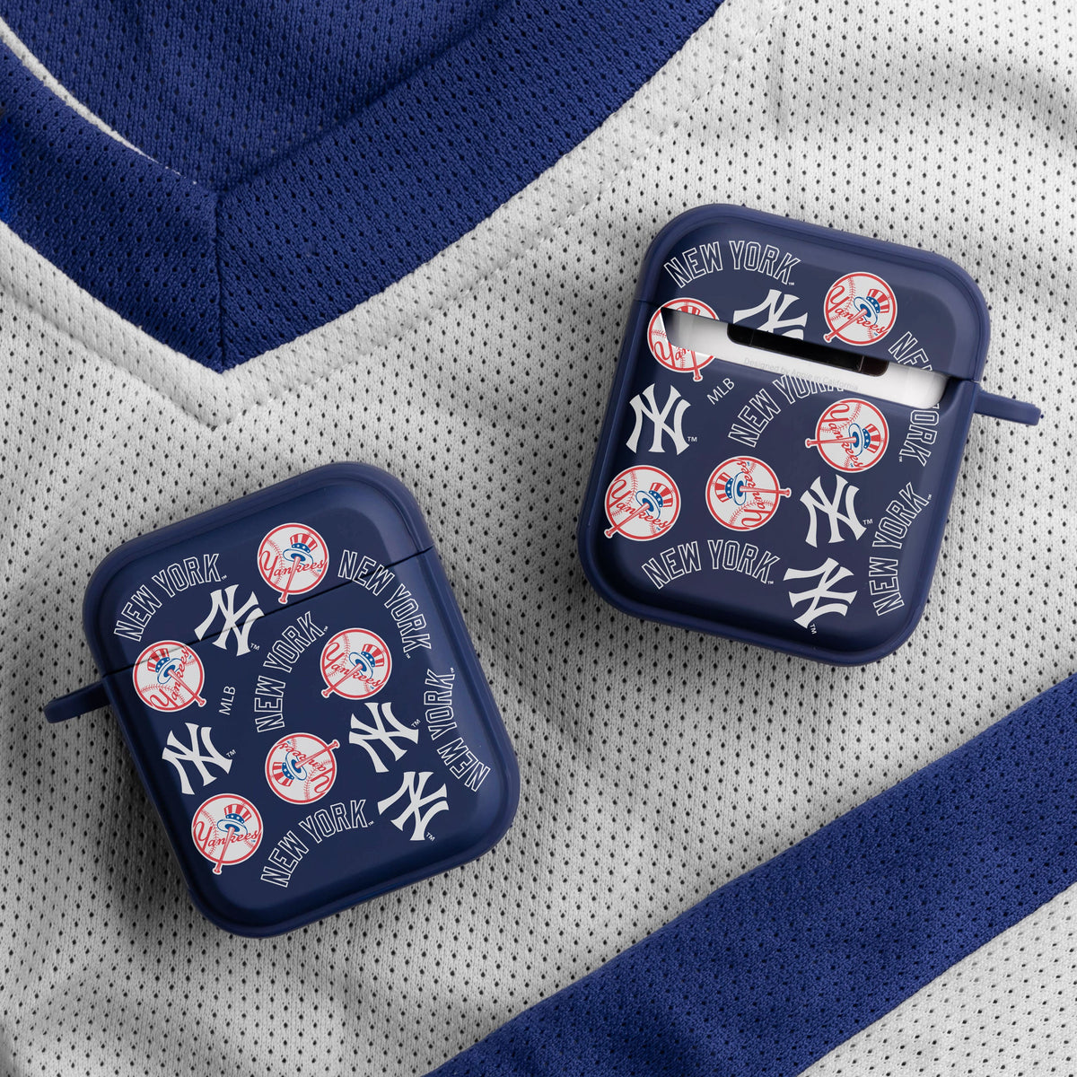 New York Yankees HDX Apple AirPods Gen 1 &amp; 2 Case Cover
