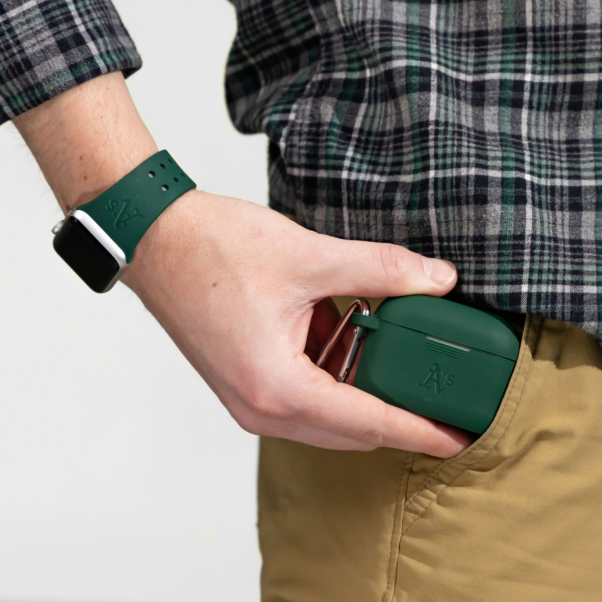 Game Time Oakland Athletics Engraved Apple Combo Pro Package