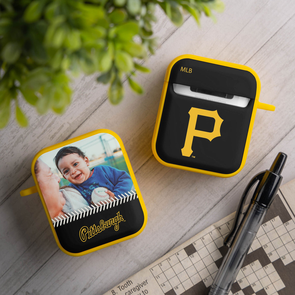 Pittsburgh Pirates Custom Photo HDX Apple AirPods Gen 1 &amp; 2 Case Cover