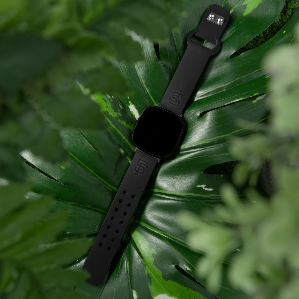 San Francisco Giants Fitbit Engraved Silicone Watch Band